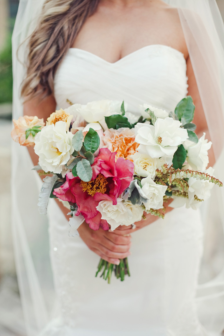 San Antonio School of Craft Fall Wedding // Florals by The Nouveau Romantics // Austin Wedding Planning and Event Design Studio