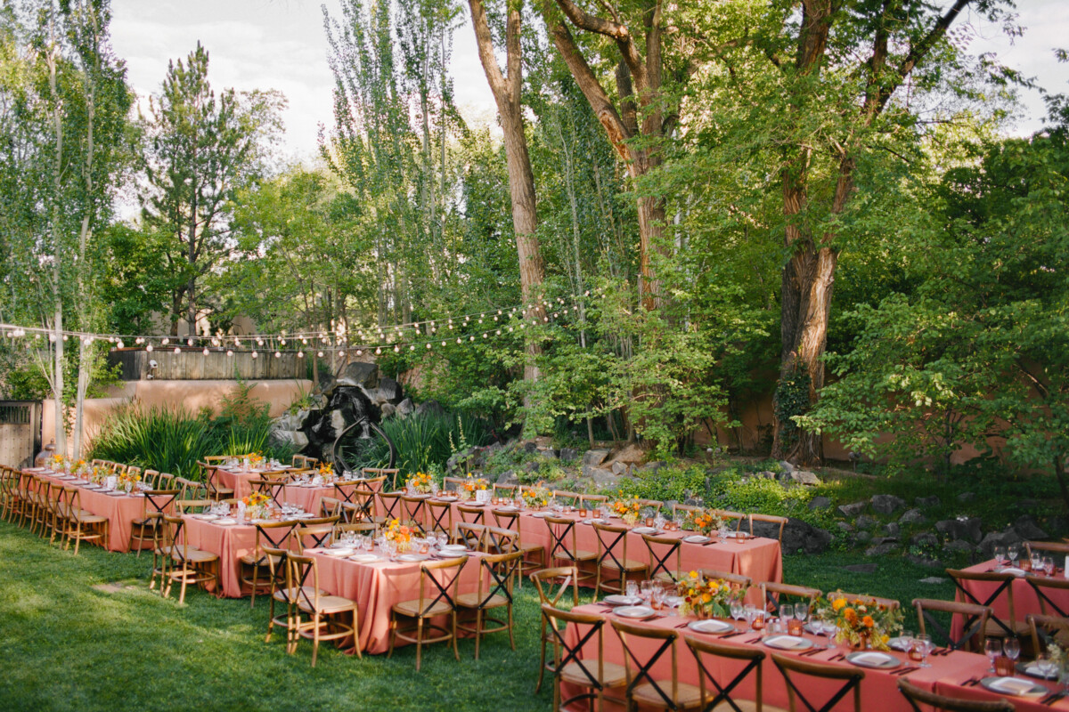 Santa Fe Wedding Venues: the Gerald Peters Gallery & Contemporary has a gorgeous grassy courtyard that is perfect for an intimate dinner.